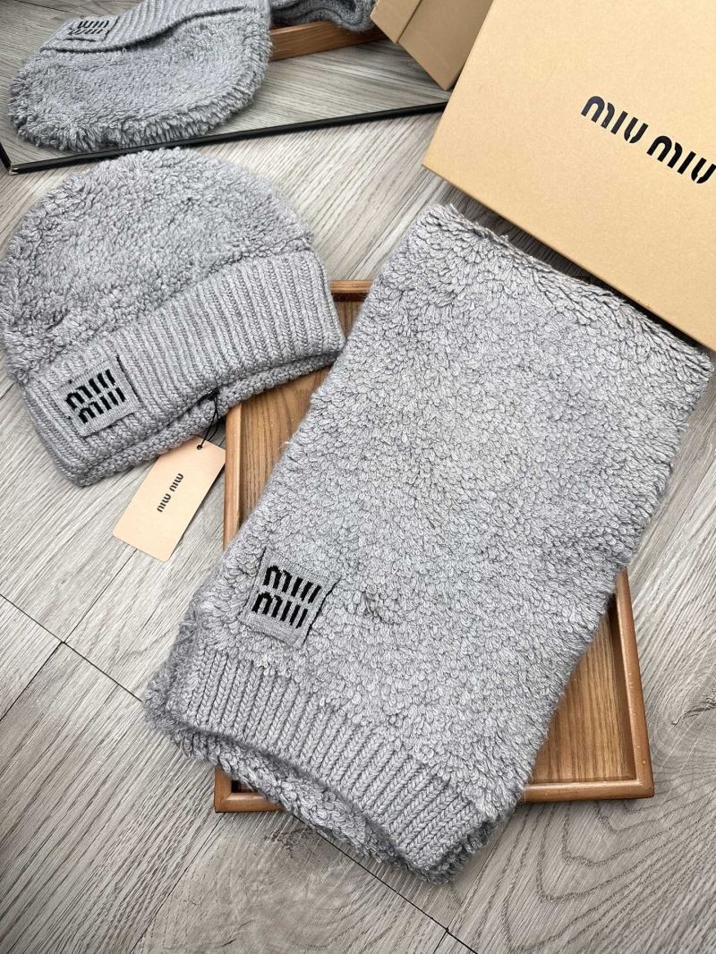 Miu Miu Caps Scarfs